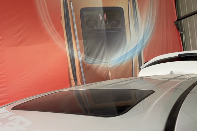 Used Toyota Granvia 2023 2.5L Hybrid Comfort Edition
