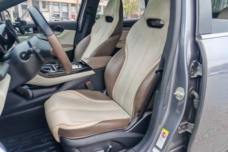Used BYD Qin PLUS 2024 Honor Edition EV 420KM Beyond Model