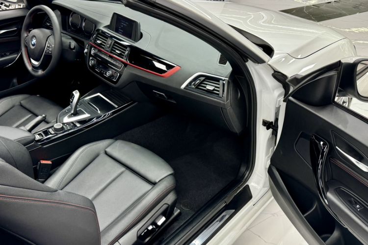 Used BMW 2 Series 2019 225i Convertible Coupe Sports Design Package
