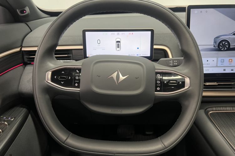 Used Dongfeng eπ eπ008 2024 210Max Range-Extended Version 6 Seats