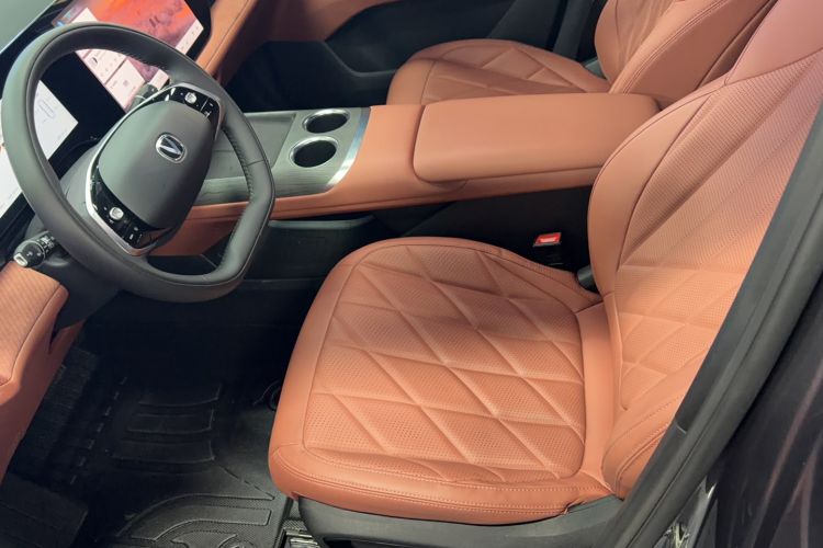 Used CHANGAN CS75 PLUS 2025 4th Generation 1.5T New Blue Whale Smart Luxury Edition