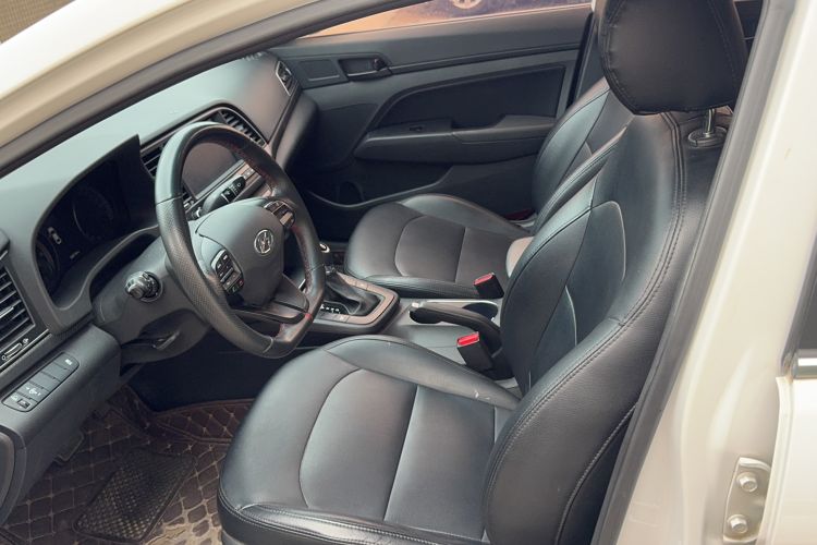 Used Hyundai Elantra (6th Generation / Lingdong) 2018 1.4T Dual-Clutch Xuan Dong · Dynamic Edition Left Front Seat