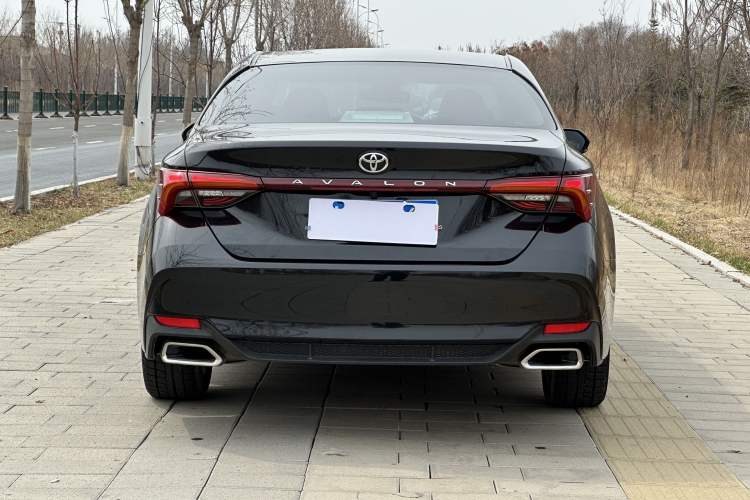 Used Toyota Avalon 2019 2.0L Ambition Edition China VI
