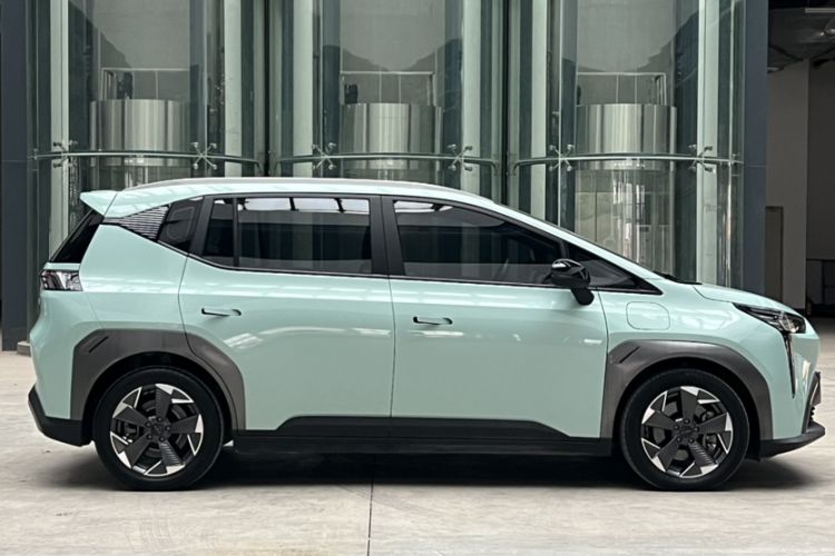 Used AION Y 2022 70 Intelligent Edition Lithium Iron Phosphate