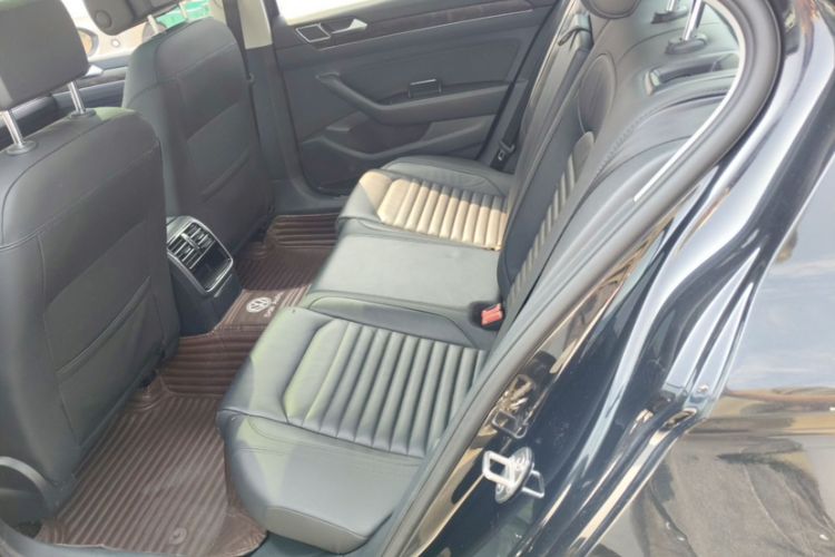 Used Volkswagen Magotan 2019 330TSI DSG Leading Model China VI Standard
