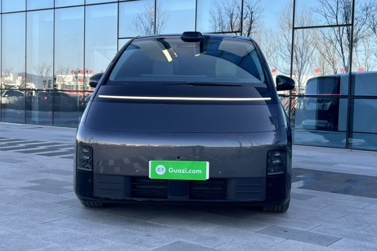 Used Li Auto MEGA 2024 Ultra Model
