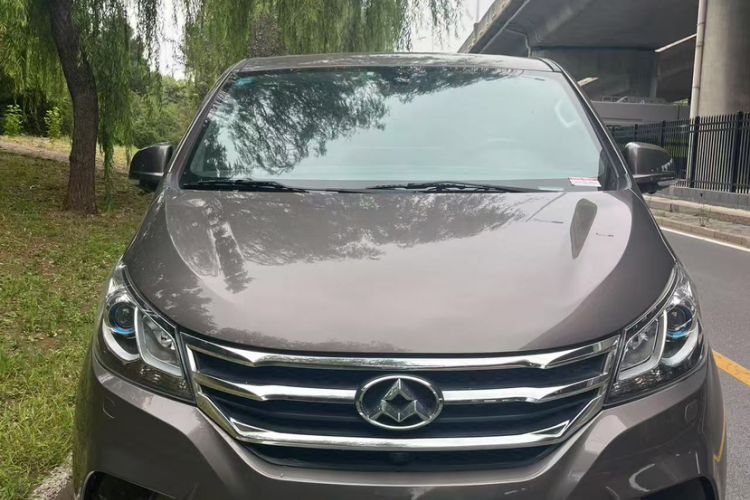 Used SAIC MAXUS G10 2016 2.0T Automatic Luxury Executive Edition