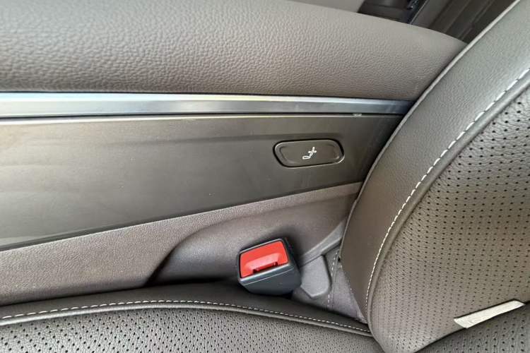 Used Volkswagen Viloran 2020 330TSI Luxury Edition