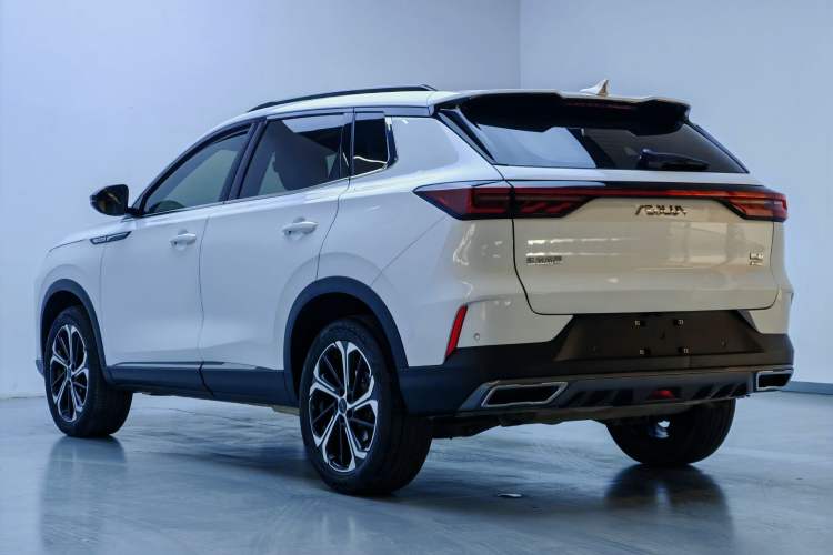 Used Dongfeng Aeolus Huge 2024 Mach Power 1.5T Luxury Model