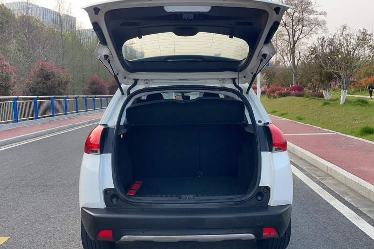 Used Peugeot 2008 2014 1.6L Automatic Fashion Edition
