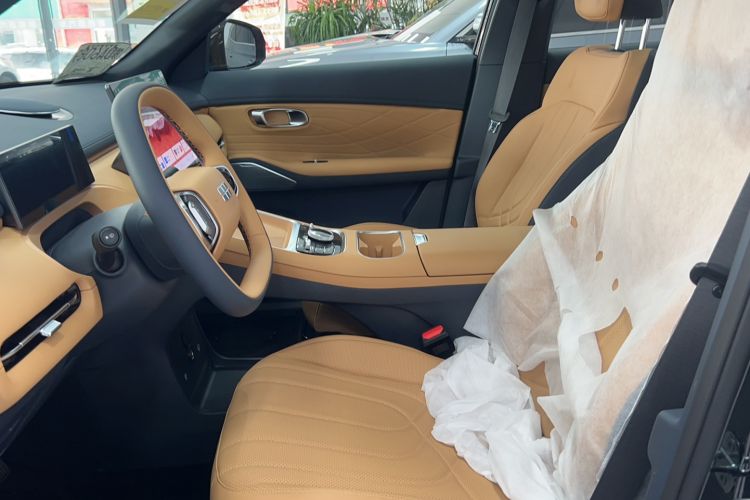 Used Geely Galaxy Galaxy Xingjian 7 EM-i 2025 120km Launch+ Version
