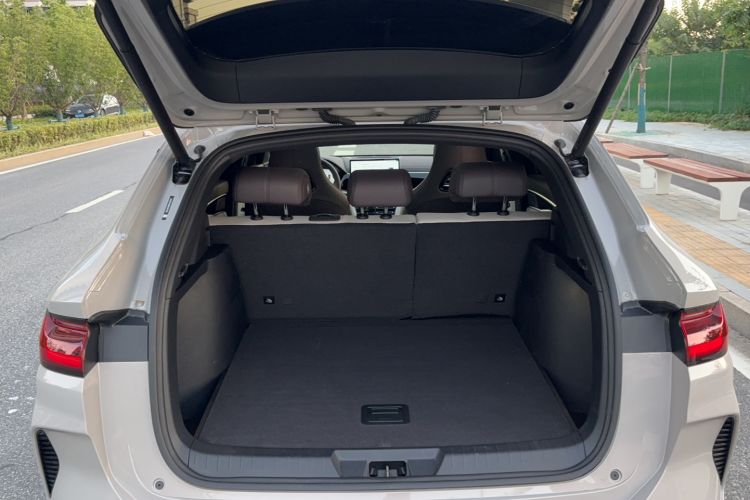 Used BYD Song PLUS New Energy 2025 EV Intelligent Driving Edition 520km Luxury Model