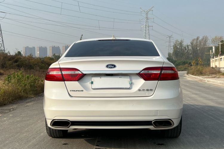 Used Ford Taurus 2017 Facelifted EcoBoost 245 Fashion Edition