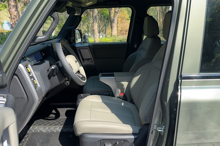 Used iCAR V23 2025 550 Two-Wheel Drive Intelligent Driving Version Left Front Seat