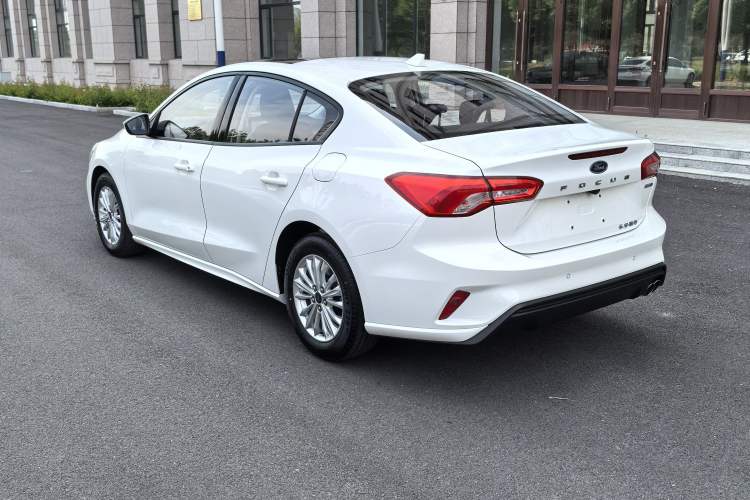 Used Ford Focus 2020 Sedan EcoBoost 180 Automatic Trend Edition