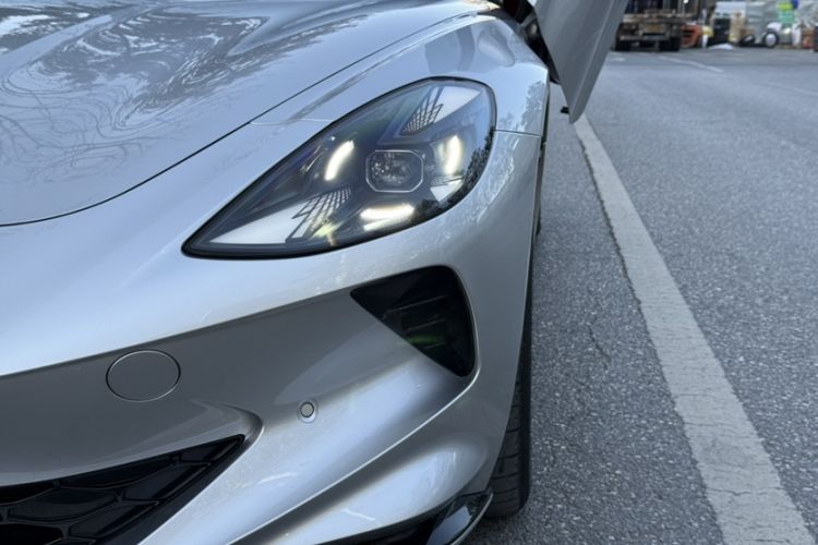 Used MG Cyberster 2024 520 km Legendary All-Wheel-Drive Version
