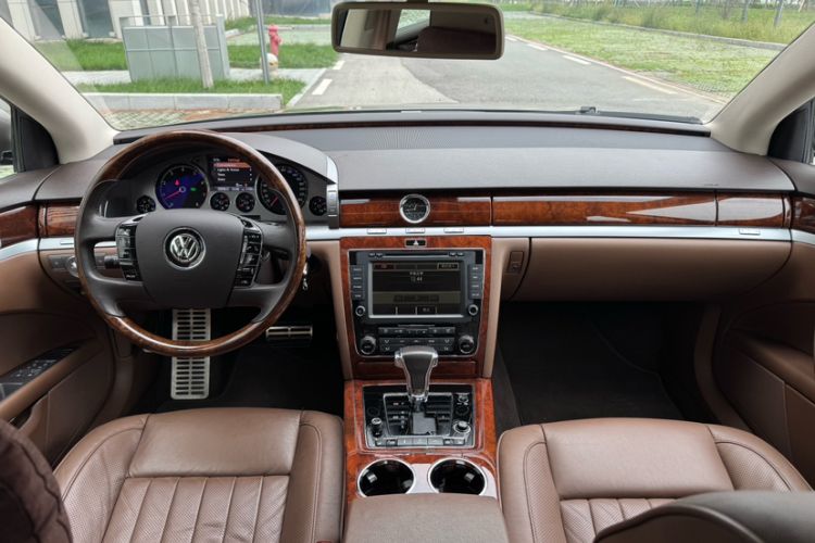 Used Volkswagen Phaeton 2015 3.0L Smart Edition