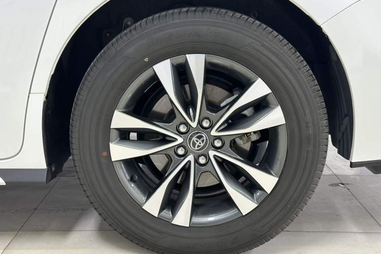 Used Toyota Granvia 2024 2.5L Hybrid Prestige PLUS Four-Wheel Drive Version