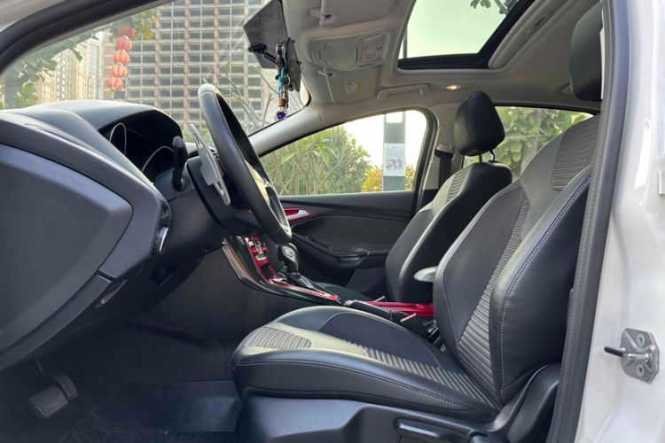 Used Ford Focus 2018 Sedan Classic EcoBoost 180 Automatic Elite Model