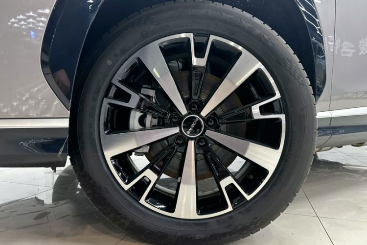 Used Roewe D5X DMH 2024 135 Flagship Edition
