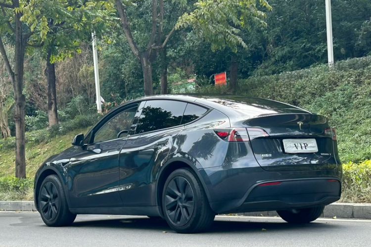 Used Tesla Model Y 2024 Rear-Wheel-Drive Version
