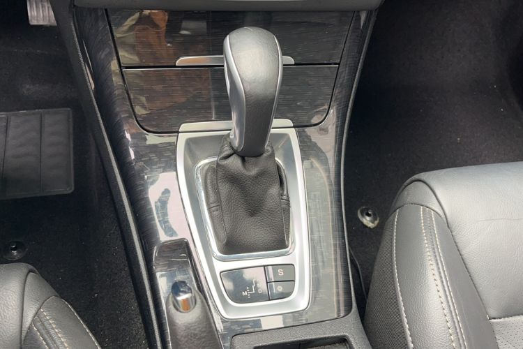 Used Citroen C5 2014 2.0L Automatic Luxury Edition