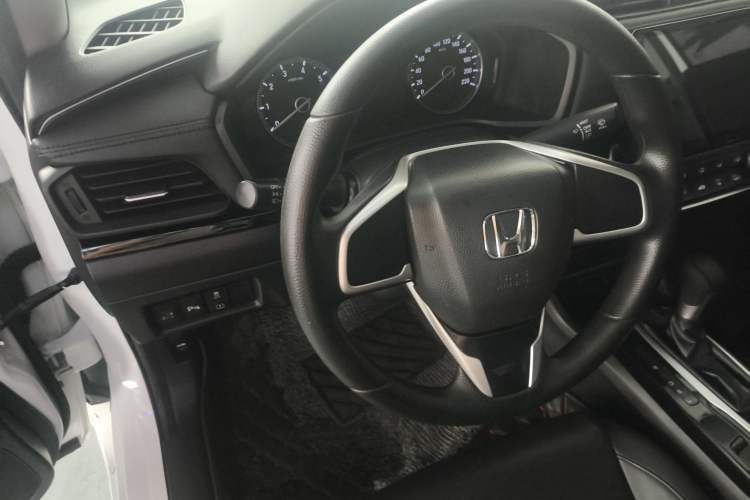 Used Honda Crider 2019 180 Turbo CVT Luxury Edition China VI Emission Standard Interior 3