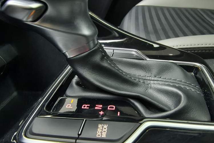 Used Kia Sportage R 2019 2.0L Automatic Smart Luxury Edition
