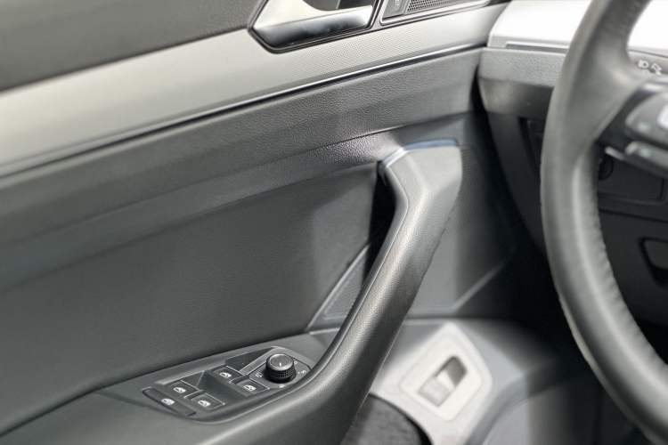 Used Volkswagen Magotan 2019 330TSI DSG Leading Model China VI Standard