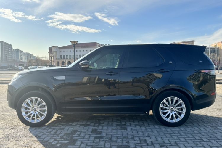 Used Land Rover Discovery 2019 3.0 SC V6 SE