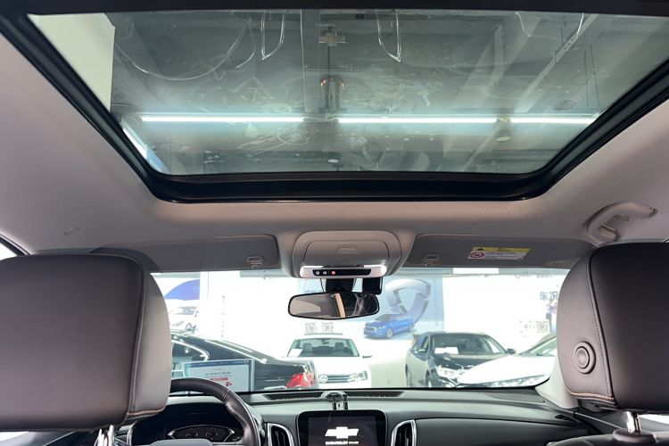 Used Chevrolet Equinox 2017 535T Automatic YuJie Edition