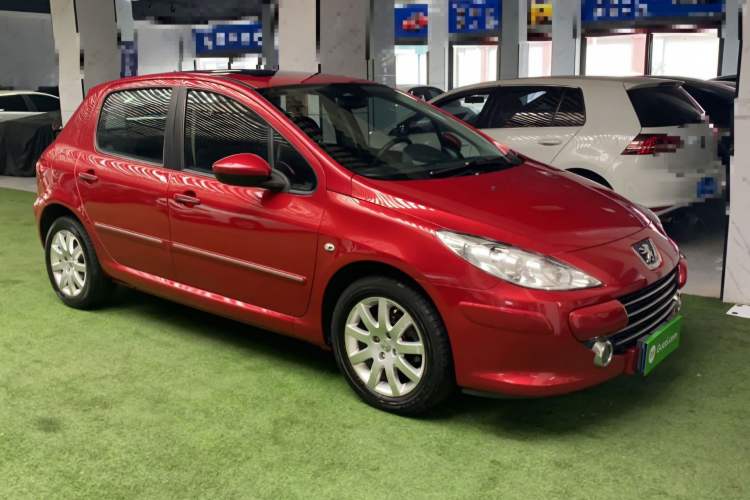Used Peugeot 307 2013 Hatchback 1.6L Automatic Comfort Edition