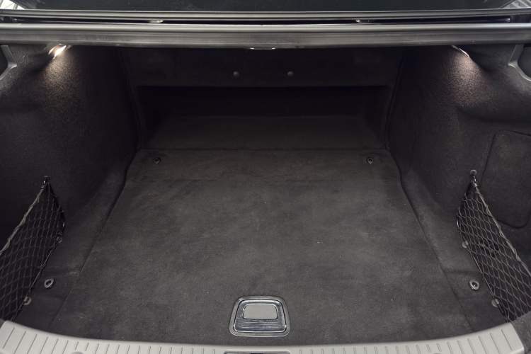 Used Mercedes-Benz S-Class 2014 S 400 L Luxury Model
