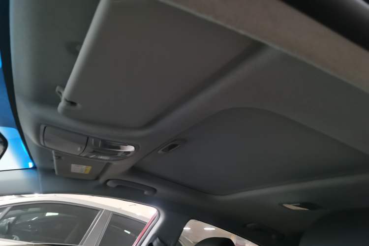 Used Hyundai Elantra (6th Generation / Lingdong) 2016 1.6L Automatic ZhiXuan – Elite Version
