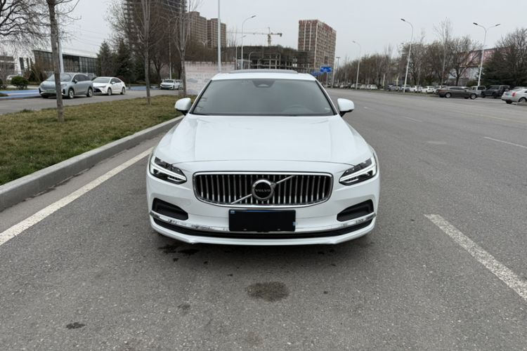 Used Volvo S90 2025 B5 Zhiyuan Luxury Edition