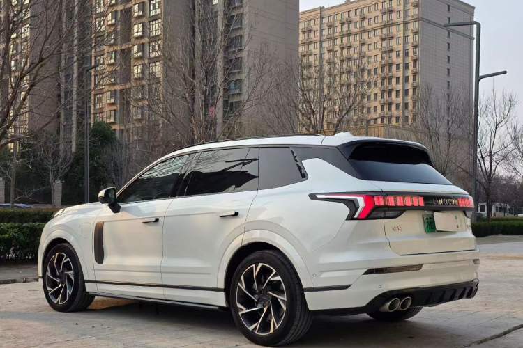 Used Lynk & Co 09 EM-P 2021 2.0T PHEV Halo Six-Seater
