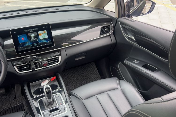 Used BYD Song MAX 2019 1.5T Automatic Smart Connect Ruiyi Sunroof Model 7 Seats China VI Standard