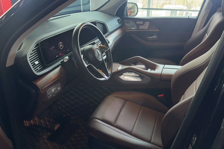 Used Mercedes-Benz GLE 2024 GLE 450 4MATIC Stylish Model Left Front Seat
