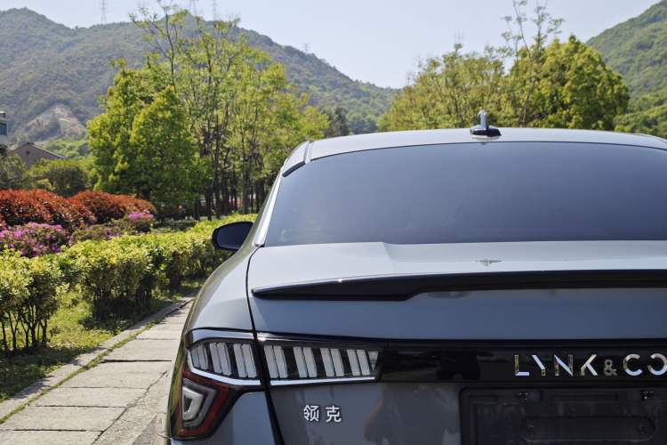 Used Lynk & Co 03 2022 2.0TD DCT JingPro