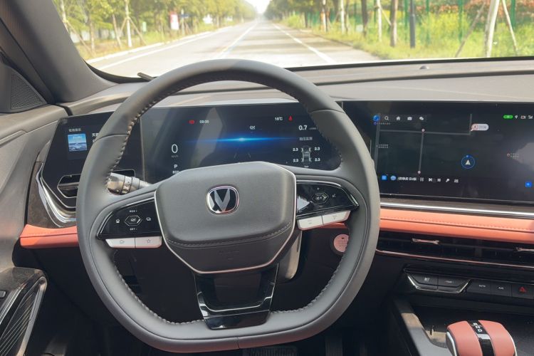 Used CHANGAN X5 PLUS 2026 Model, Second Generation, 1.5T Excellence PRO Steering Wheel