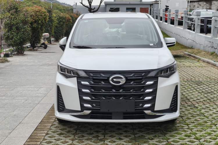 Used GAC Trumpchi M6 2023 PRO 270T DCT Luxury Edition Exterior 1