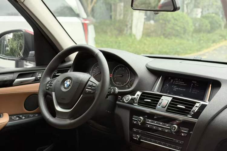 Used BMW X3 2014 xDrive20i X Design Package Interior 2