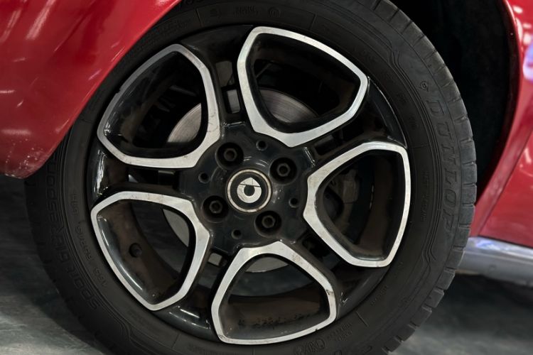 Used smart forfour 2016 1.0L 52 kW Dynamic Edition
