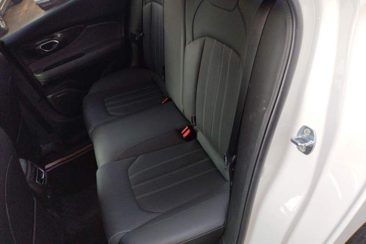 Used GAC Trumpchi EMPOW 2024 270T DCT Yingbao R-Style Edition