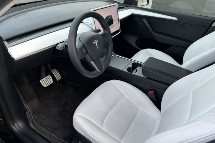 Used Tesla Model Y 2021 Performance High-Performance All-Wheel-Drive Version Interior 2