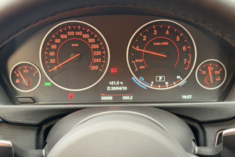 Used BMW 3 Series 2019 320i M Sport Package Odometer Close Up