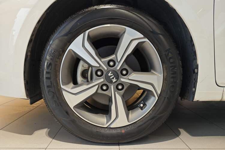 Used Kia K3 2019 1.5L CVT Smart Connectivity Version
