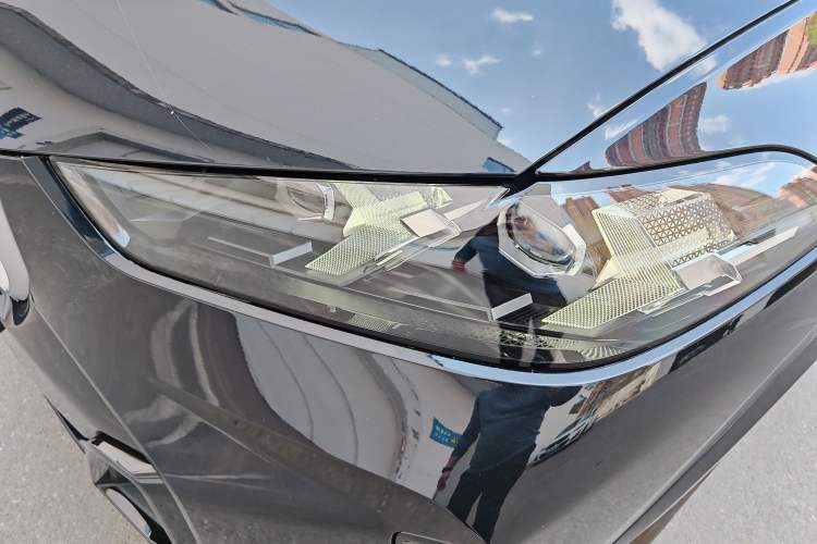 Used BMW X5 2026 Model, xDrive 30Li Prestige M Sport Night Package Exterior 8