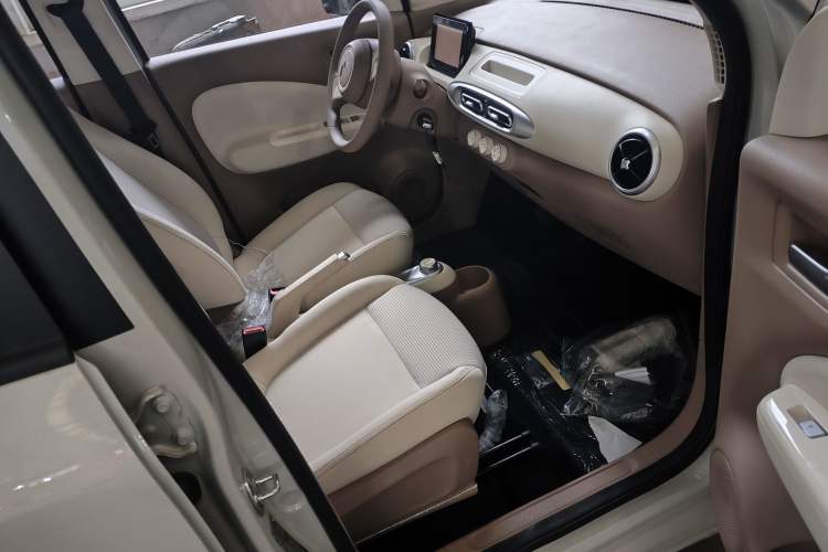 Used Wuling Hongguang MINIEV 2025 Four-Door Version Advanced Edition