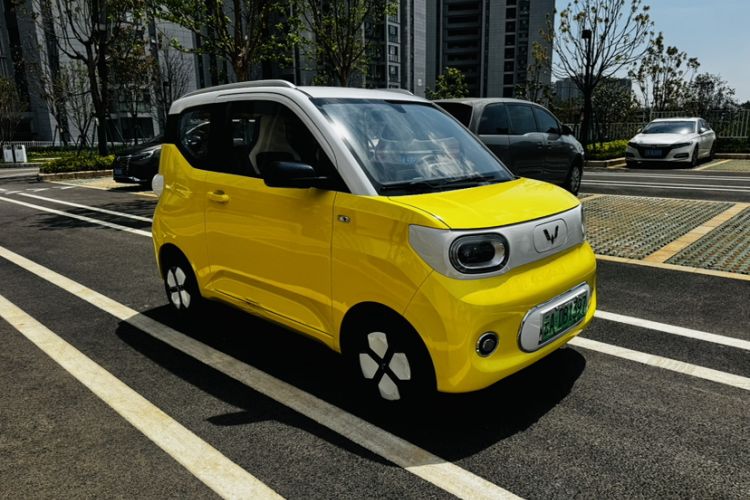 Used Wuling Hongguang MINIEV 2024 3rd Generation 215km Advanced Version